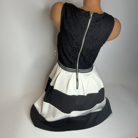NWT Speechless Tank Dress Size M Fit Flare Block Lace Party Business Casual - Picture 2 of 11